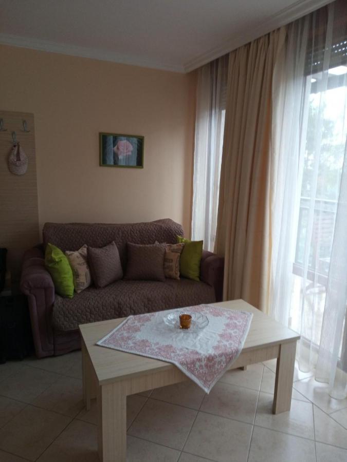 Private Holiday Flat By Seaside - Santa Marina- ソゾポル エクステリア 写真
